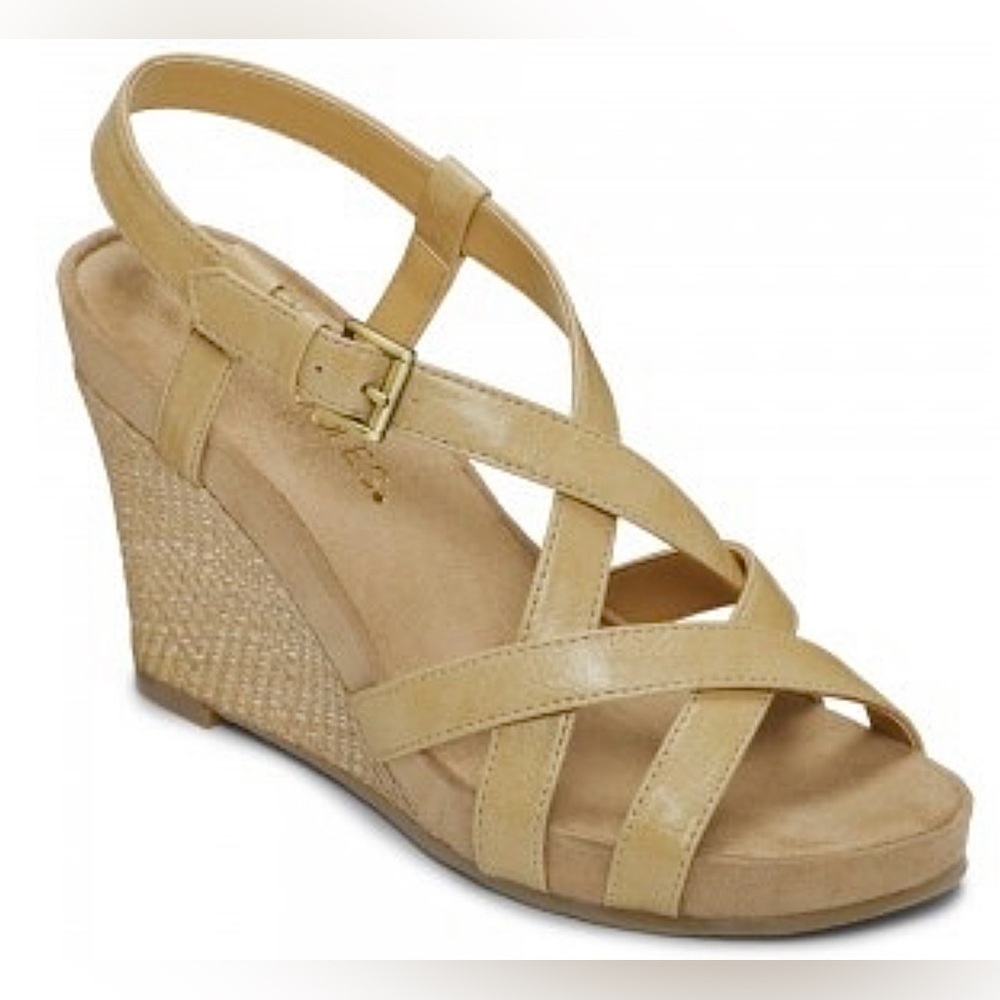 Aerosoles Women’s At First Plush Bone Combo Wedge Sandal 11